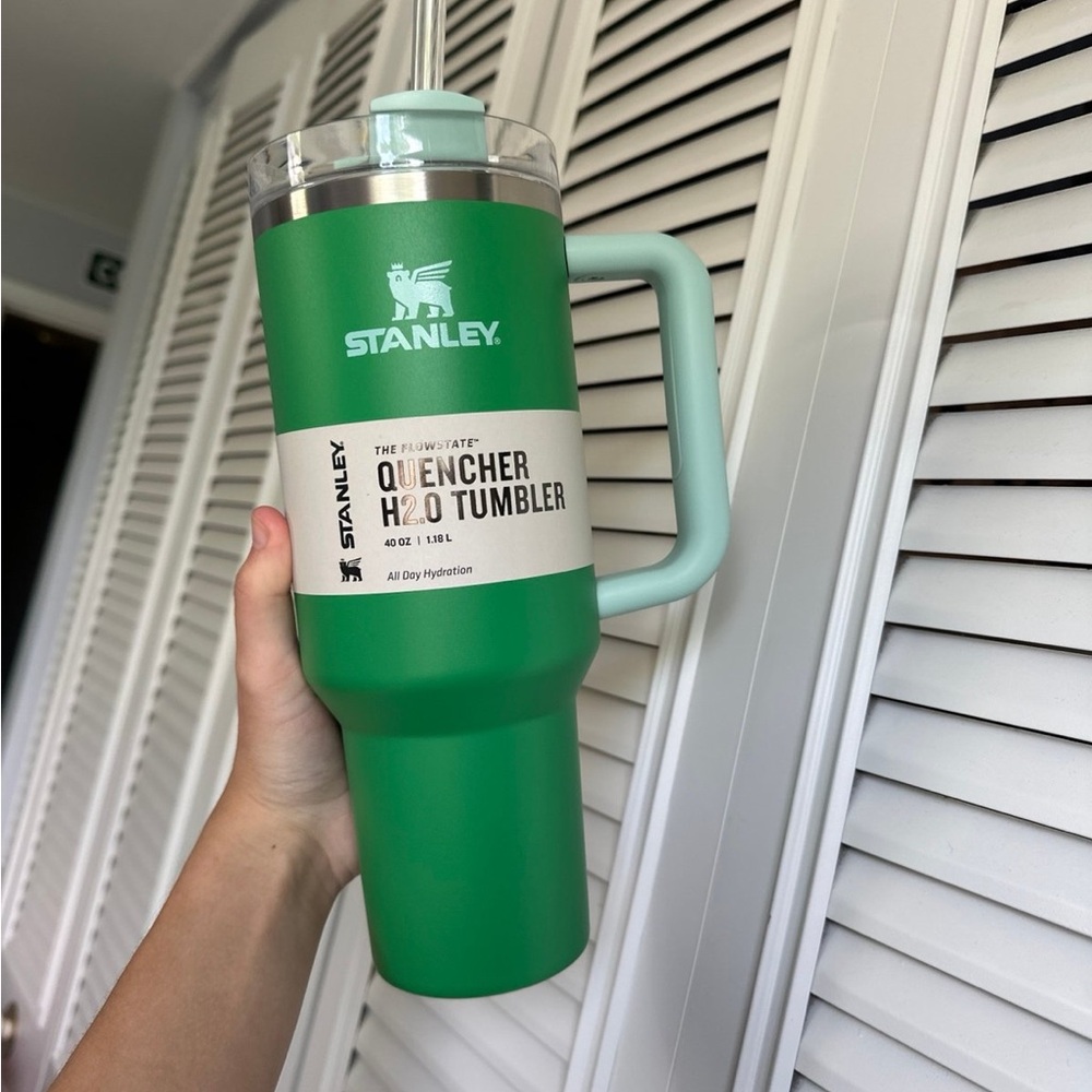 Stanley Green Quencher H2.0 Tumbler